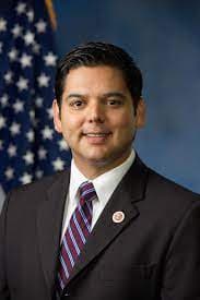 Rep. Raul Ruiz headshot